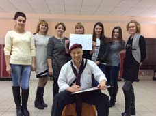 шаржист на корпоративе компании 