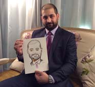 Шони показывает свое изображение, шаржист Мишель, шаржист Михаил Шабалин